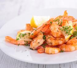 How to cook shrimp correctly: useful tips and life hacks